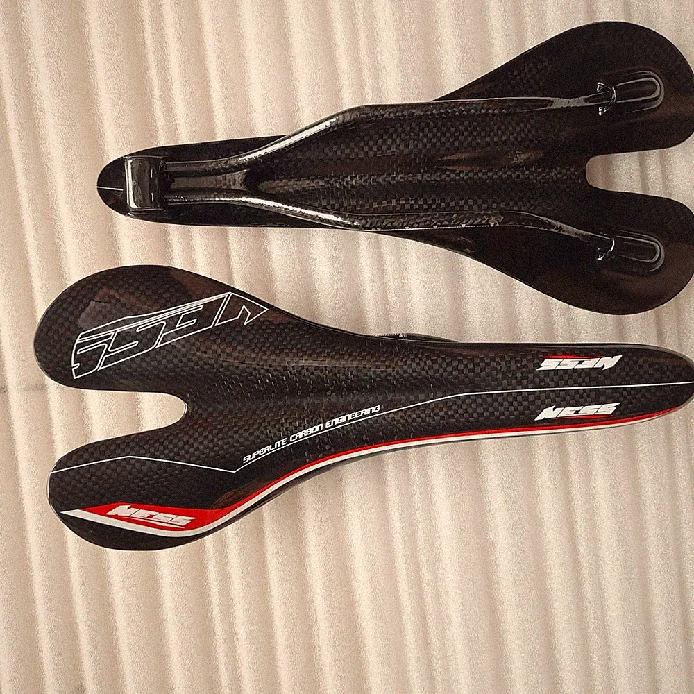 Carbon Bicycle Saddle Seat Road Bike MTB Mountain Bike Seats for Cycling 270*130