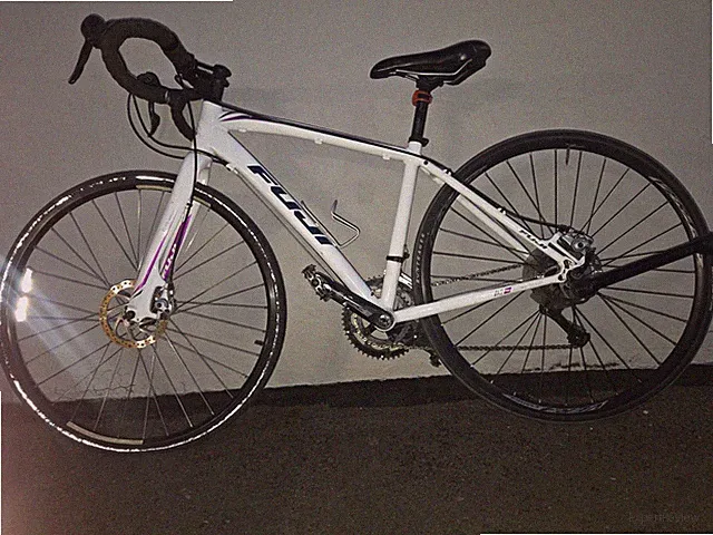 Fuji Altamira 2.0 2015 Carbon Road Bike 54cm 700C 20-Speed Mech Disc 595 OBO
